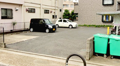 【駐車場】 | グレイスコート