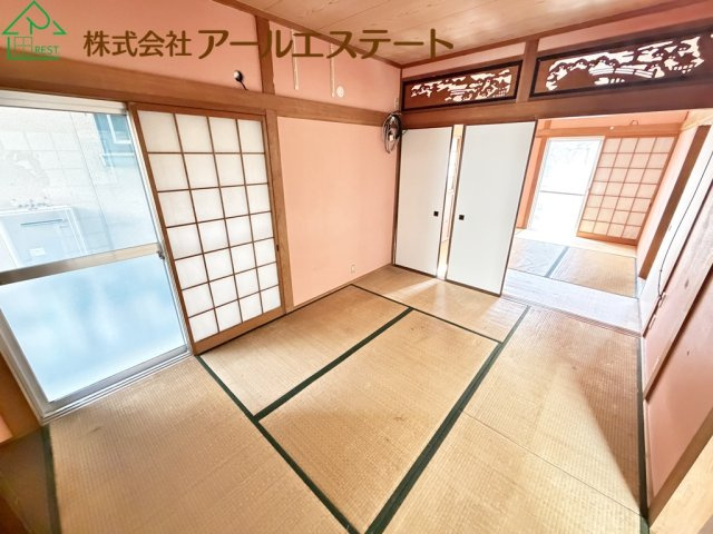 加古川市別府町別府　　　山陽電鉄「別府駅」徒歩6分の和室|※室内リフォーム前画像となります。(2026/8/10　撮影)　
リフォーム後、さらに美しい室内に仕上げてからのお引渡しです！
