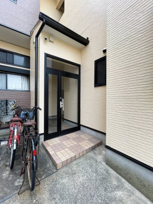 【エントランス】 | ピュア茶山弐番館