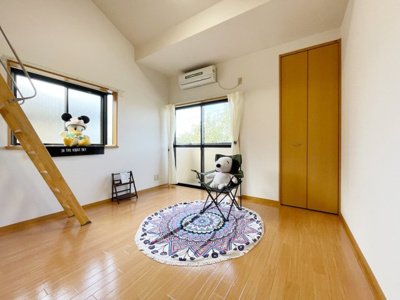 【洋室】 | ピュア茶山弐番館 | ※写真は類似です。家具等は付いておりません。