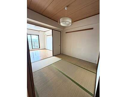 コープ野村新井口の和室