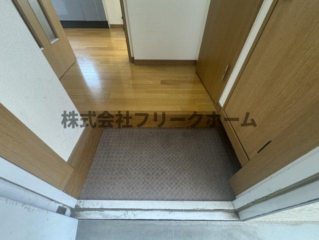 エルミタージュ禅林寺通りの玄関