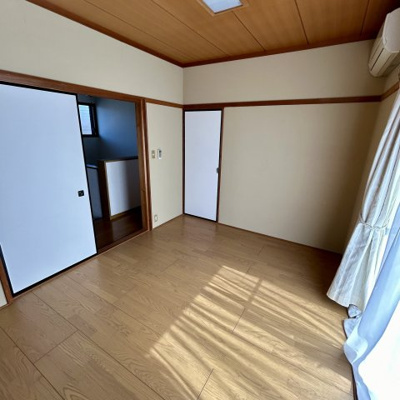 【洋室】 | 南田附町戸建