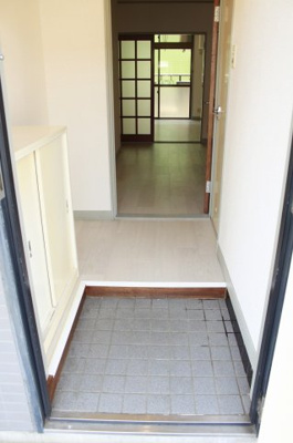 【玄関】 | 壱番館  | 別のお部屋の写真です