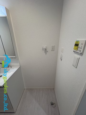 茅ヶ崎市室田５期　新築戸建　全２棟１号棟のランドリースペース