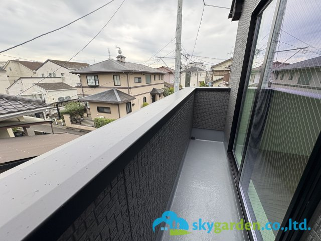 茅ヶ崎市室田５期　新築戸建　全２棟１号棟のバルコニー