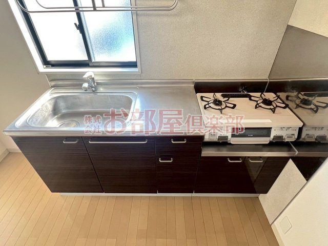 フォンテーヌ宮ノ陣ICのキッチン|きれいなキッチンです
