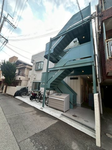 ONハイツ甲東園の外観