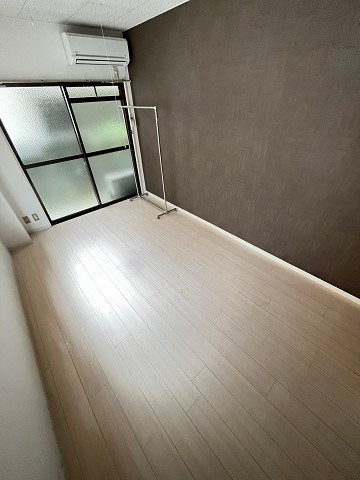 ONハイツ甲東園の寝室