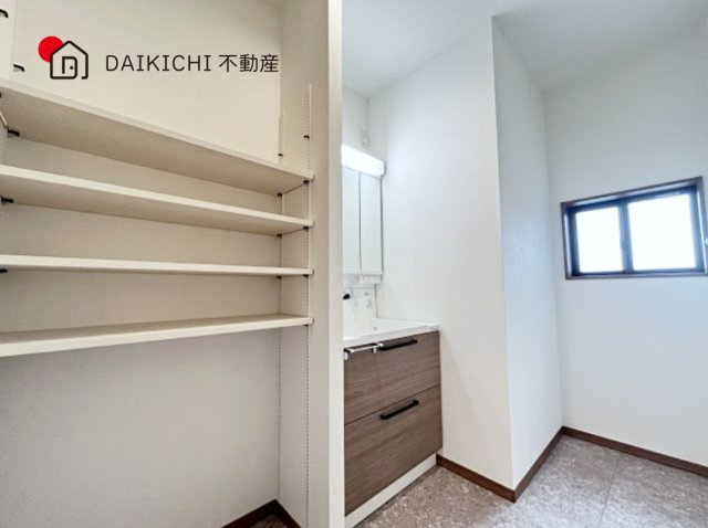 【洗面所】 | 加須市久下第7期　ワイウッドコート　新築戸建　全10棟　4号棟