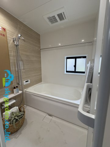 茅ヶ崎市室田５期　新築戸建　全２棟２号棟の浴室|乾燥機能付きのユニットバス