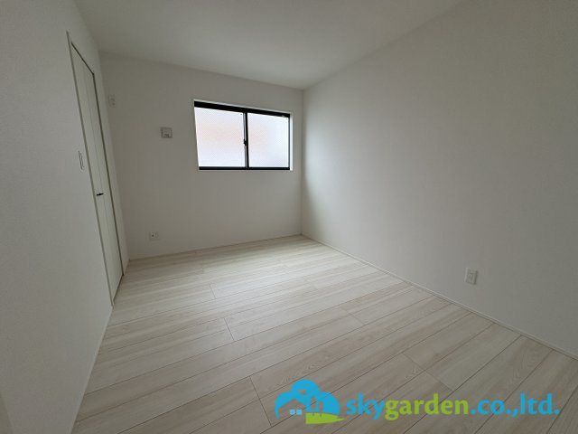 茅ヶ崎市室田５期　新築戸建　全２棟２号棟の子供部屋