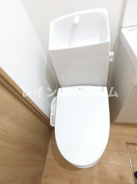 ヒュッゲ　Ⅰのトイレ