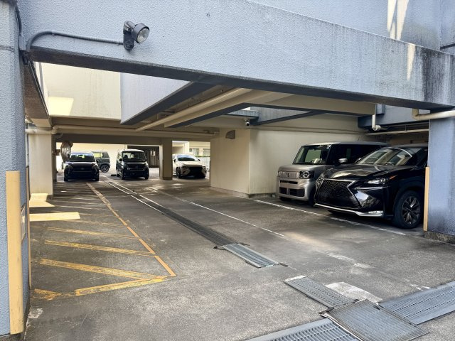 ニューライフ浜松II　壱番館の駐車場|こちらは駐車場になります。
