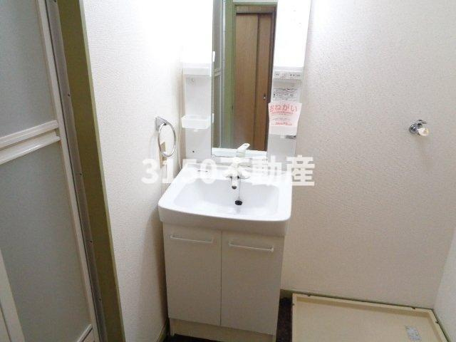 レジデンスマツバラの洗面所|忙しい朝には欠かせない洗面所です