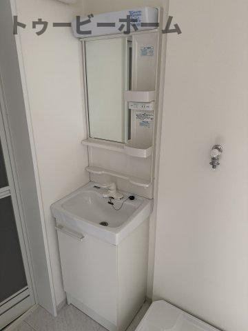 GLOWDIAの洗面所|忙しい朝には欠かせない洗面所です