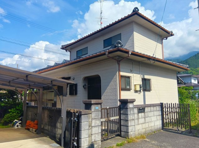 新居浜市中西町の中古一戸建