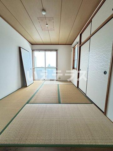エステートピア上沢の和室