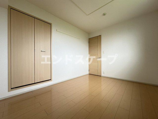 エレナメゾンＢの洋室|高崎、前橋のお部屋探しはエンドスケープまで！お客様の理想お聞かせ下さい♪