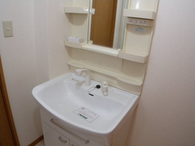 コミュノーテ 半右衛門の洗面所|コミュノーテ半右衛門