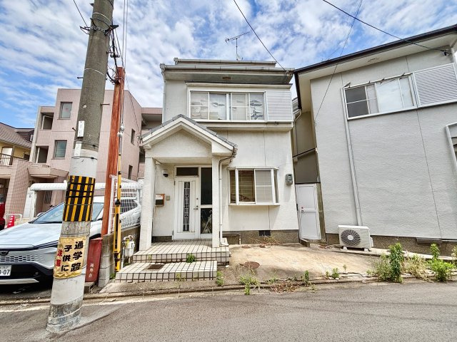 伏見区深草小久保町の外観