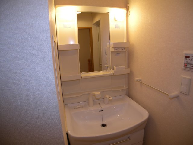 タカラピュア西の洗面所