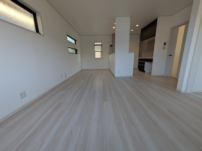 明石市二見町西二見・戸建の居間・リビング