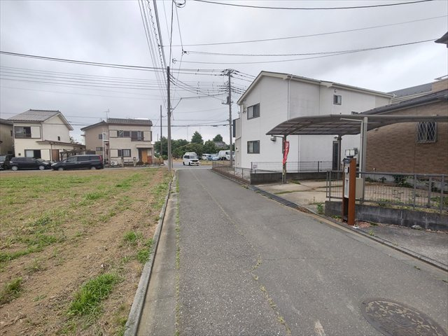 【前面道路含む現地写真】の画像