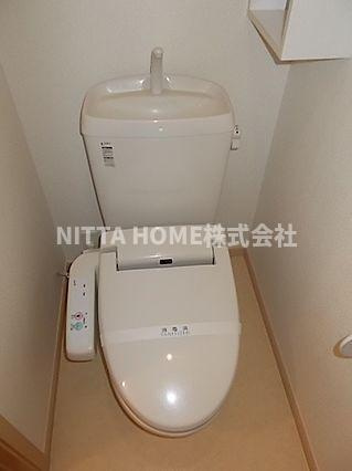 ＭＡＩＳＯＮ・ＳＯＬＥＩＬのトイレ|温水洗浄付きのトイレになります＊