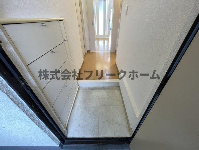 武蔵野中町マンションの玄関