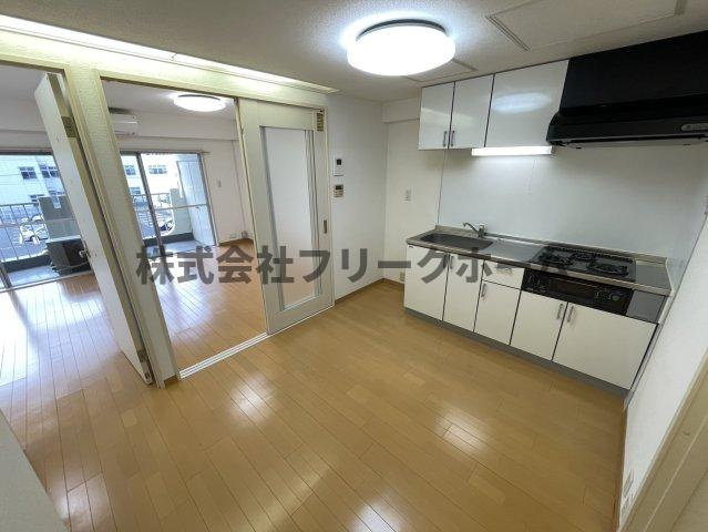 武蔵野中町マンションの居間・リビング