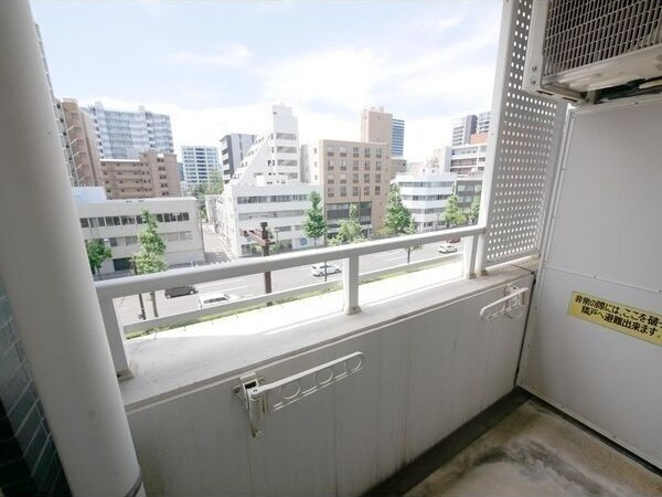 セントレイクセレブ代官町のバルコニー