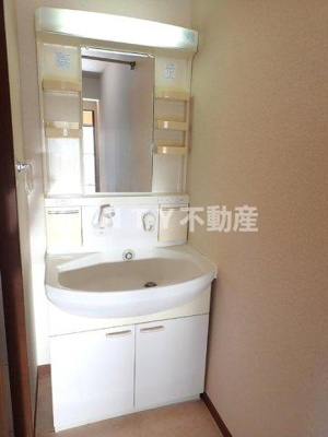 【独立洗面台】 | ケンハイム | 朝の身支度には欠かせない独立洗面化粧台