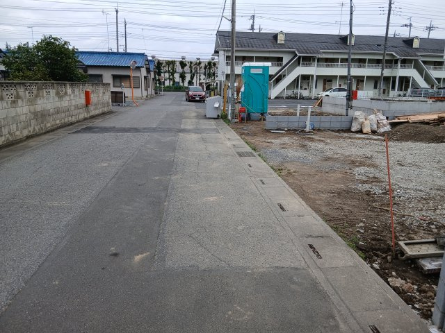 行田市藤原町第２　の前面道路含む現地写真|１号棟現地前面道路（2026年06月05日）撮影