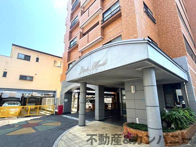 ダイアパレス宮西|エントランスです
