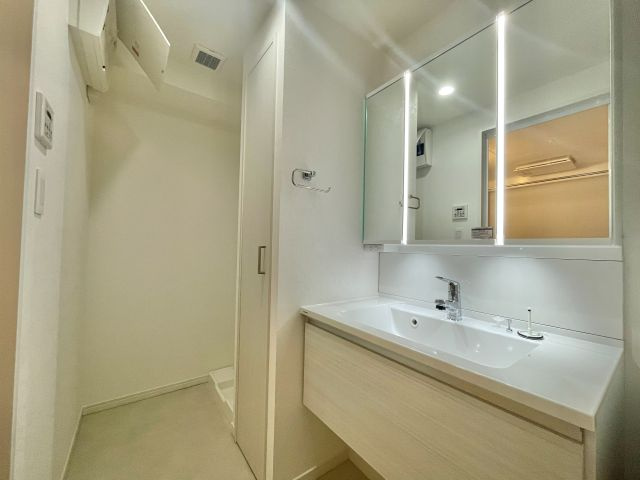 【ランドリースペース】 | アンピールリュエル姪浜壱番館