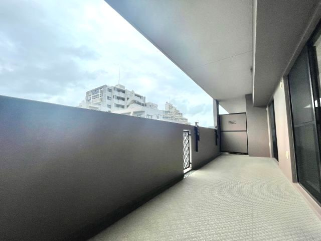 【バルコニー】 | アンピールリュエル姪浜壱番館