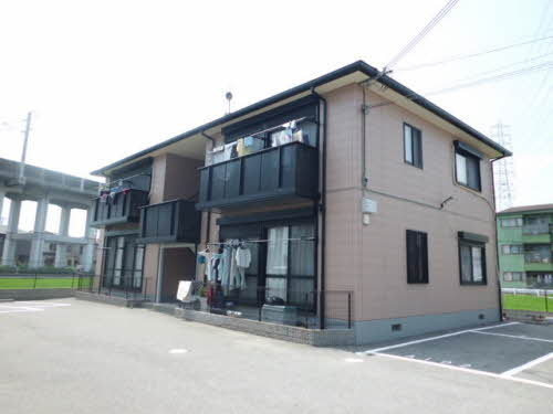 加古川市別府町新野辺北町６丁目のアパート