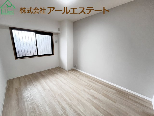リベール土山参番館の子供部屋