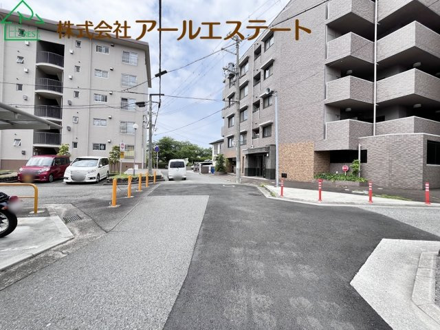 リベール土山参番館の周辺
