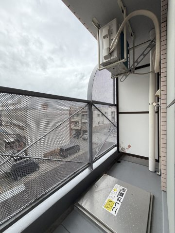 サニーハイツ住吉のバルコニー