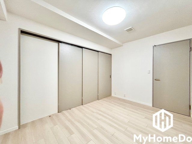 白壁町シティハウスの子供部屋|家族の未来を見据えた、使い勝手の良い洋室で快適に暮らす