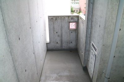 【バルコニー】クレエル大通 