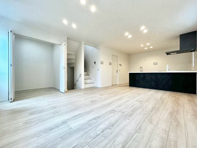 板橋区赤塚新町1丁目　新築戸建
