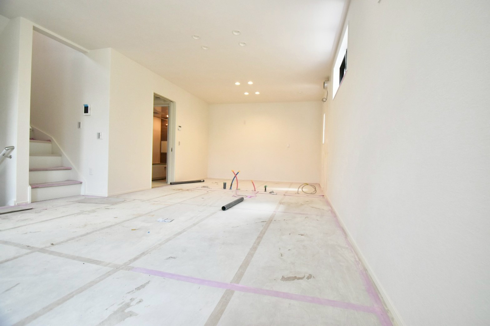 板橋区赤塚新町1丁目　新築戸建の居間・リビング|2026.06.06撮影

現地ご見学希望・資料請求などお気軽にお問い合わせ下さい！
03-5990-5201