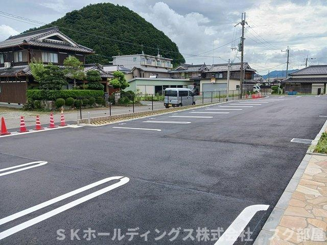 デスパシオ氷上Ⅰの駐車場