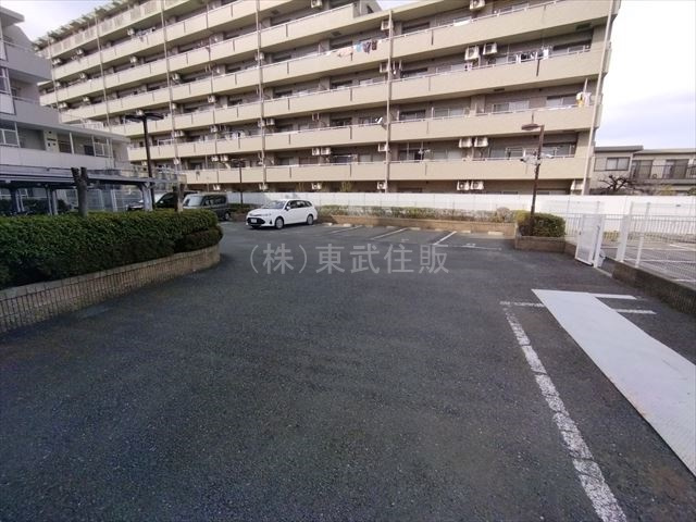 【駐車場】の画像