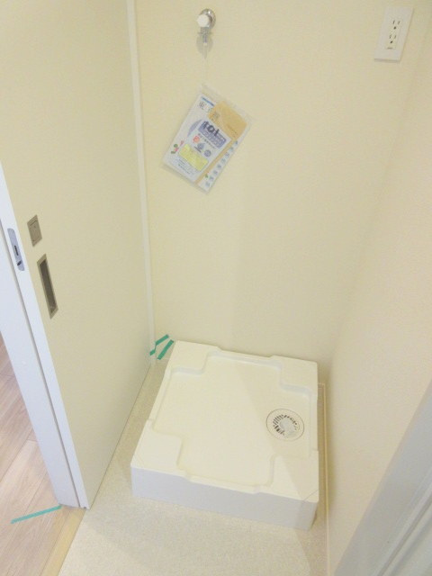 Ｒｅｇｕｌｕｓ六町の設備|★室内洗濯機置き場★