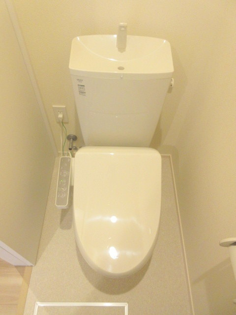 Ｒｅｇｕｌｕｓ六町のトイレ|★温水洗浄便座★