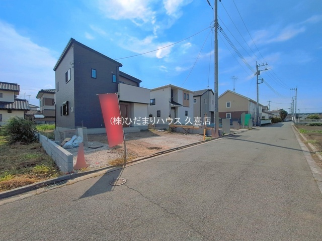 古河市上辺見　新築一戸建て　03　全3区画の前面道路含む現地写真|2026/08/26　撮影